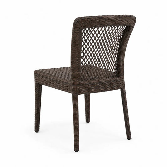 Chaise d'ext¨¦rieur en r¨¦sine